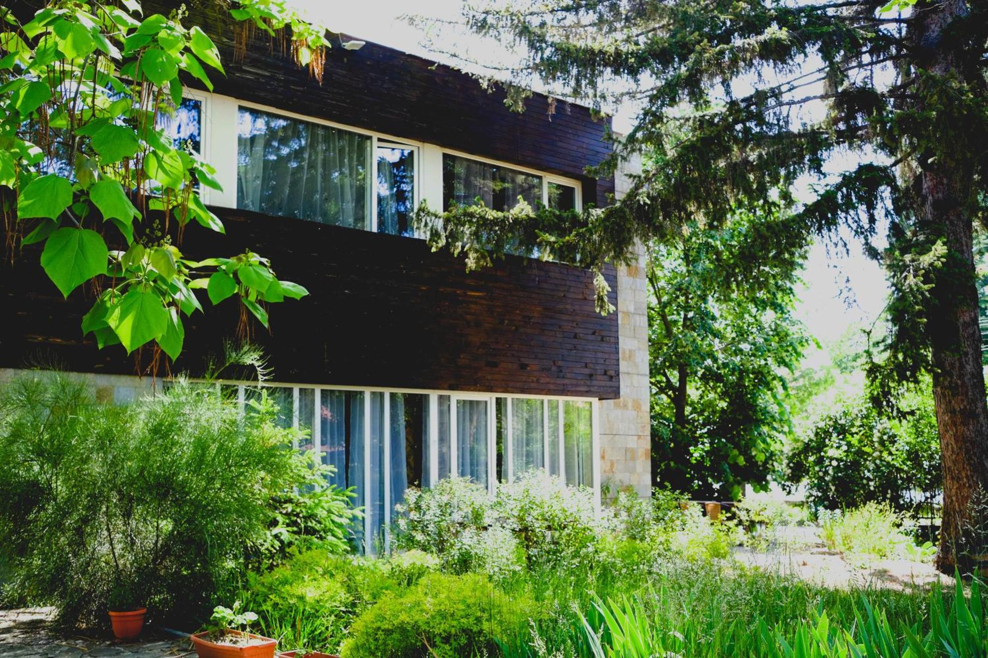 Villa "Forest Way" Pirdop Exteriér fotografie
