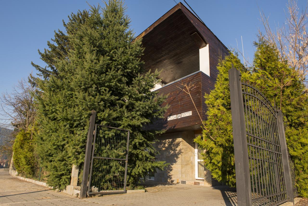 Villa "Forest Way" Pirdop Exteriér fotografie